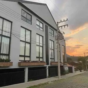Apartamento Novo E Confortavel Loft - Ate 4 Pessoas, Pomerode